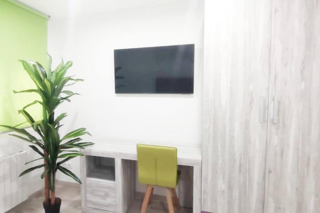 Apartment - Lujo - Parking, Maquina Arcade, Wifi Y Netflix Oviedo